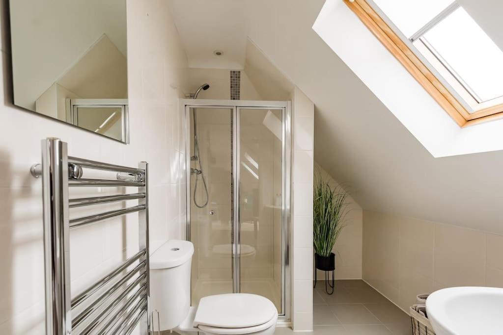 Tm - Rana Court 1 Bedroom Apartment With Balcony 옥스퍼드 외부 사진